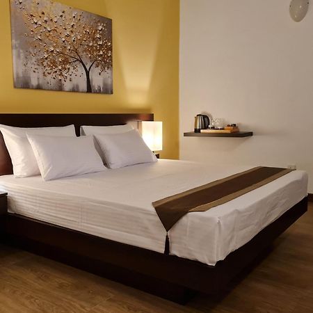 City Oasis 66 Negombo Eksteriør bilde