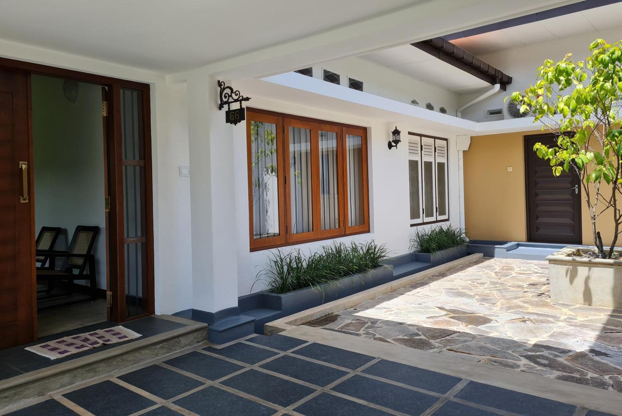 City Oasis 66 Negombo Eksteriør bilde